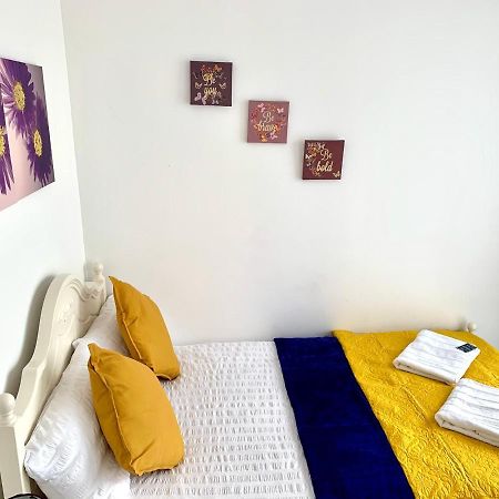 2-Bedrooms Modern Apartment Next To Velodrome, Lounge, Balcony, Parking, Abba ลอนดอน ภายนอก รูปภาพ
