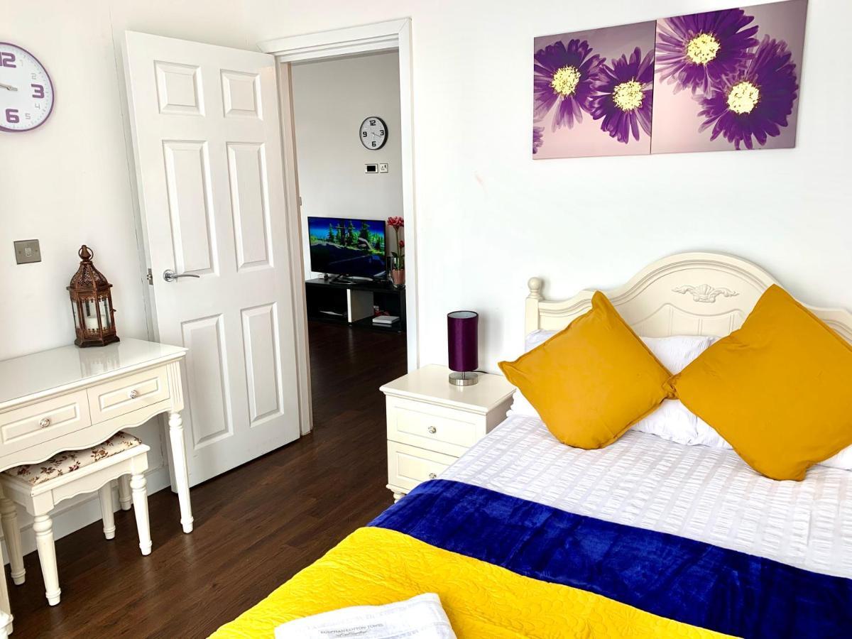2-Bedrooms Modern Apartment Next To Velodrome, Lounge, Balcony, Parking, Abba ลอนดอน ภายนอก รูปภาพ