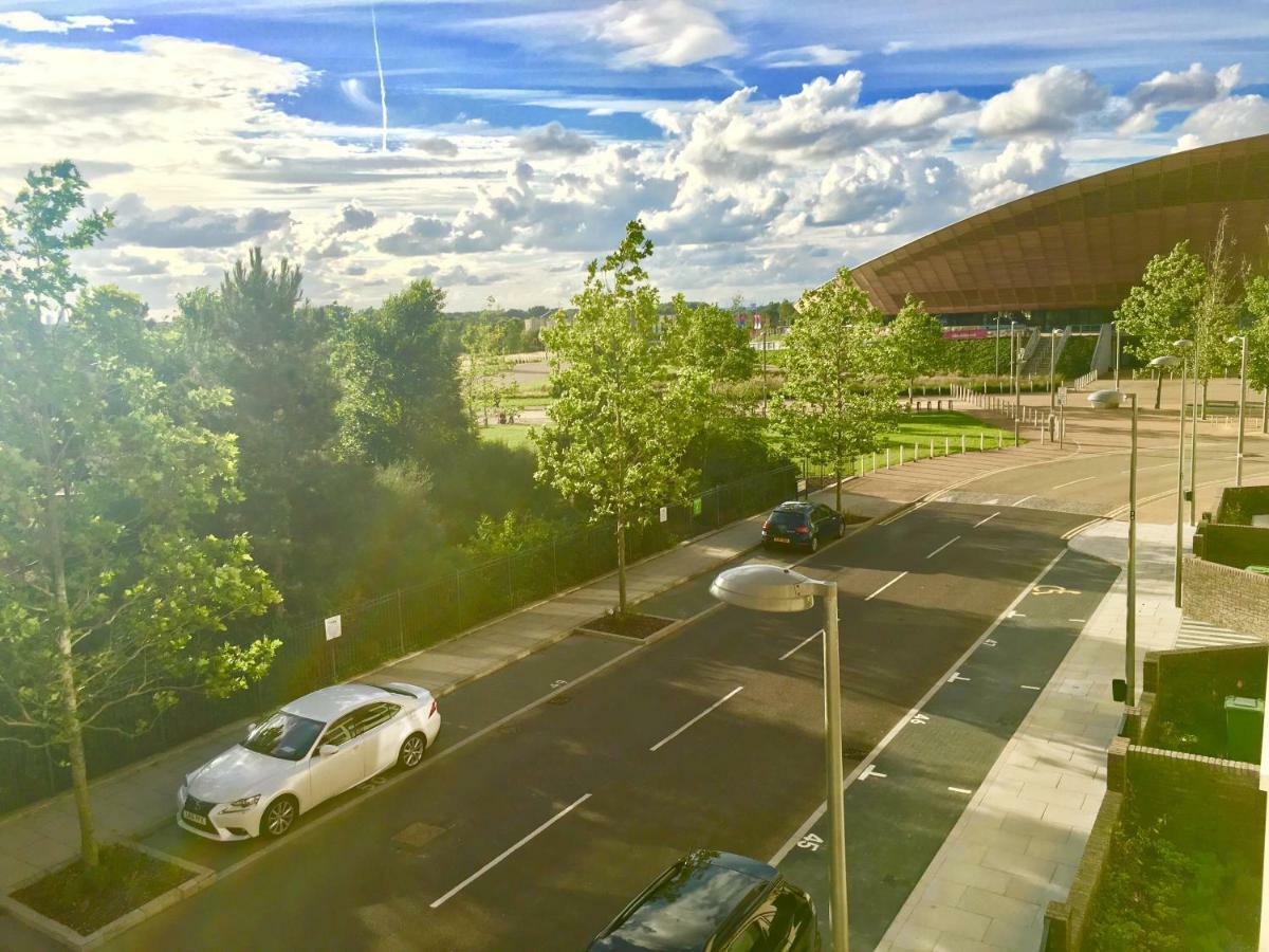 2-Bedrooms Modern Apartment Next To Velodrome, Lounge, Balcony, Parking, Abba ลอนดอน ภายนอก รูปภาพ