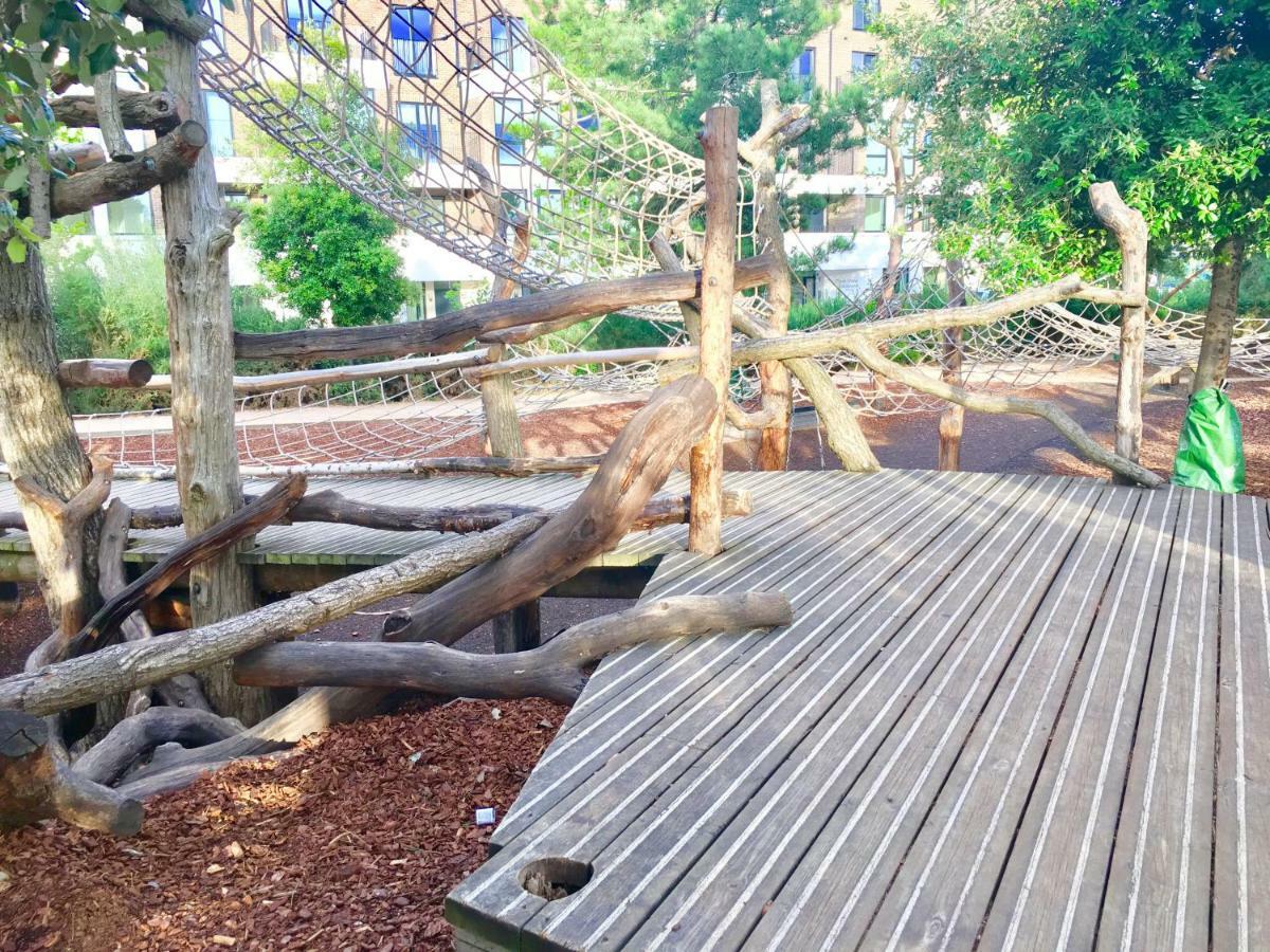 2-Bedrooms Modern Apartment Next To Velodrome, Lounge, Balcony, Parking, Abba ลอนดอน ภายนอก รูปภาพ