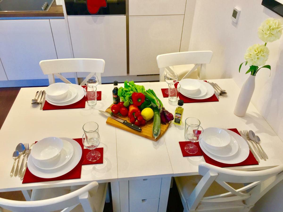 2-Bedrooms Modern Apartment Next To Velodrome, Lounge, Balcony, Parking, Abba ลอนดอน ภายนอก รูปภาพ
